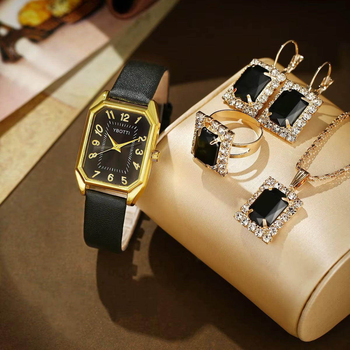 Ensemble Montre et Bijoux Luxe Femme 🇧🇯